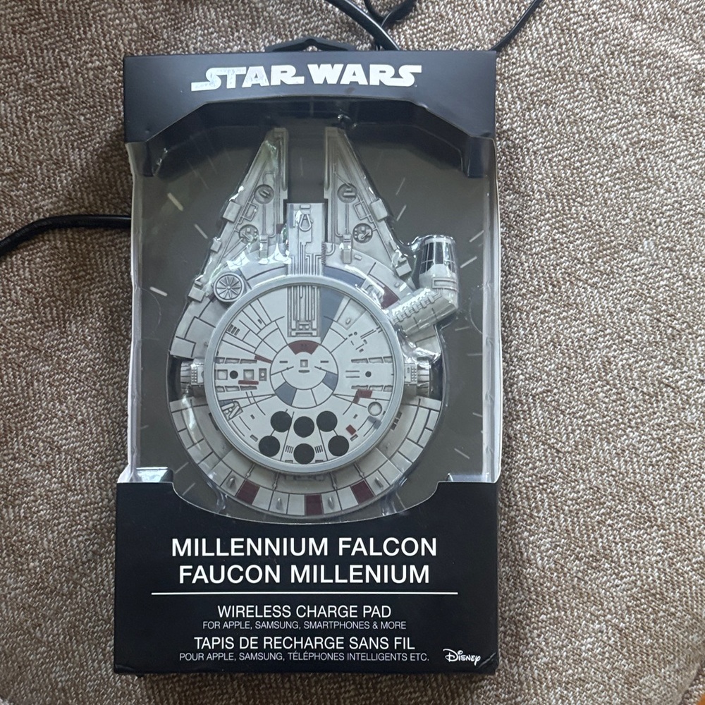 Star Wars Millennium Falcon Silver Wireless Charge Pad